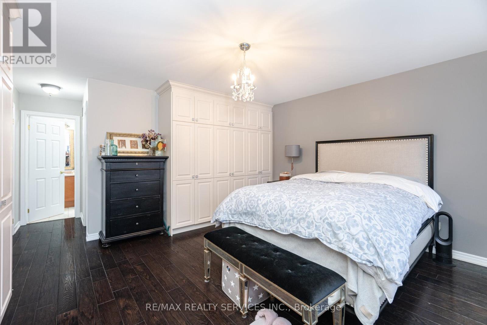 2 Putney Road, Caledon, Ontario  L7C 1R4 - Photo 26 - W12105013