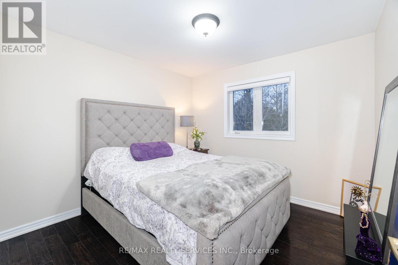 2 Putney Road, Caledon, Ontario  L7C 1R4 - Photo 29 - W12105013