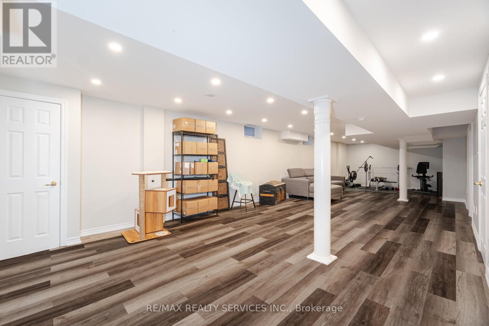 2 Putney Road, Caledon, Ontario  L7C 1R4 - Photo 38 - W12105013