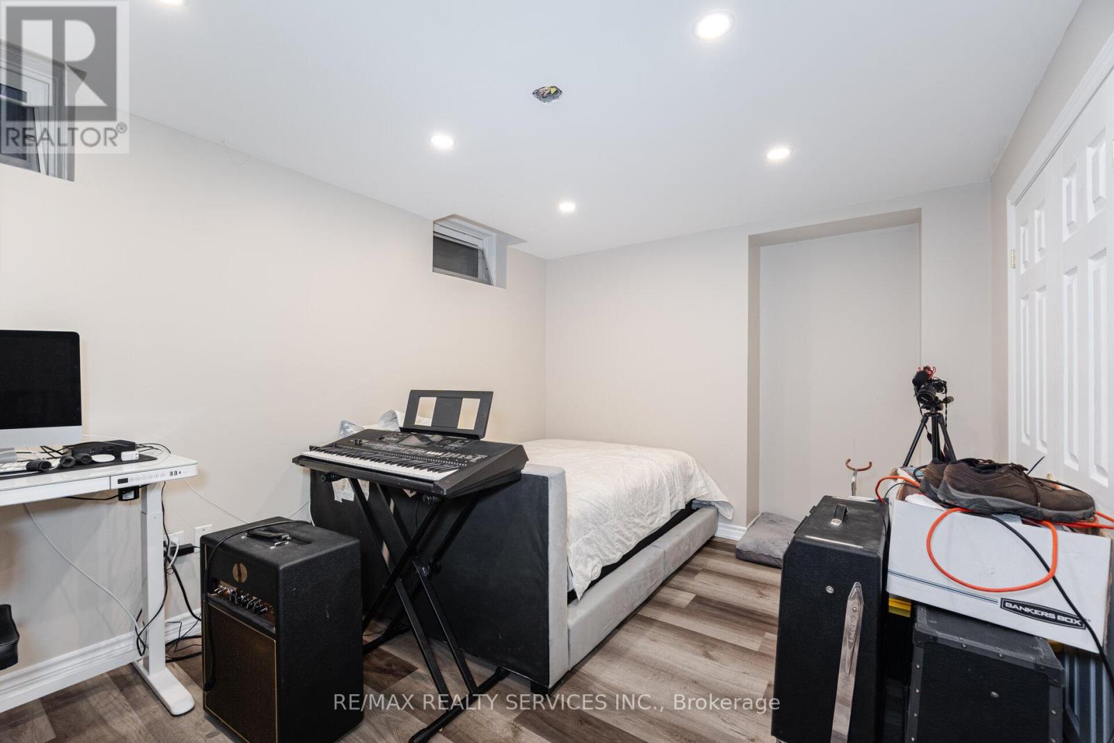 2 Putney Road, Caledon, Ontario  L7C 1R4 - Photo 43 - W12105013