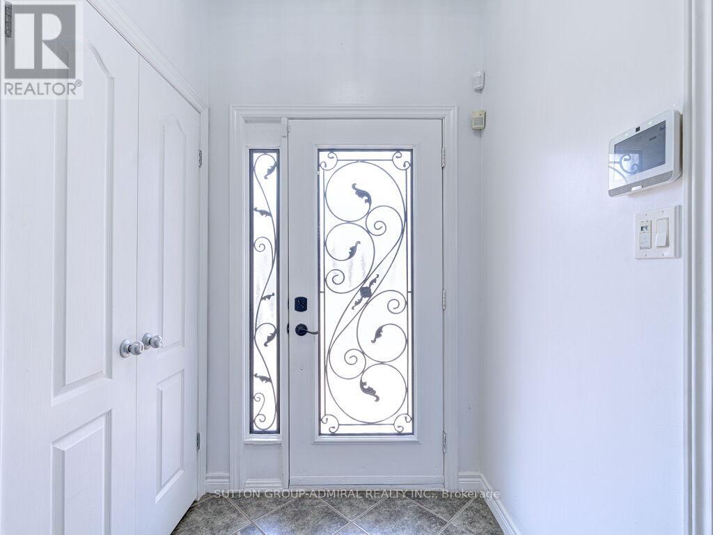 Property at 31 PALACEBEACH TRAIL image 5