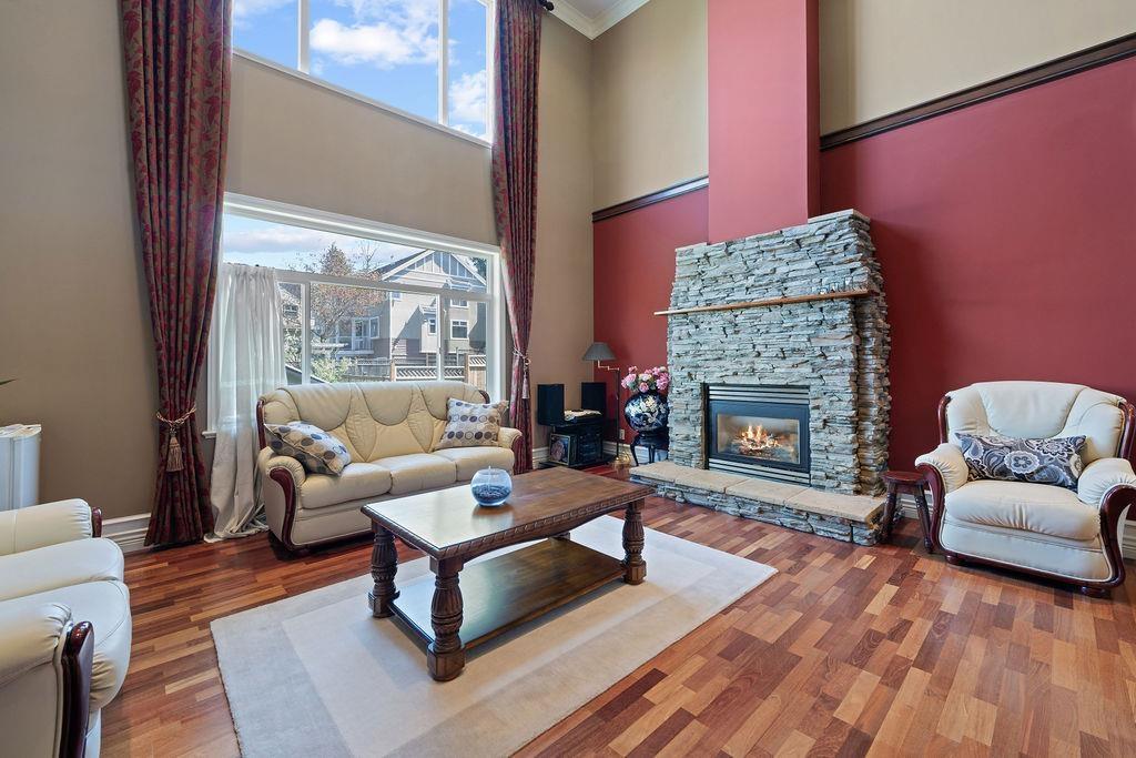 8676 167 Street, Surrey, British Columbia  V4N 5B1 - Photo 2 - R2992424