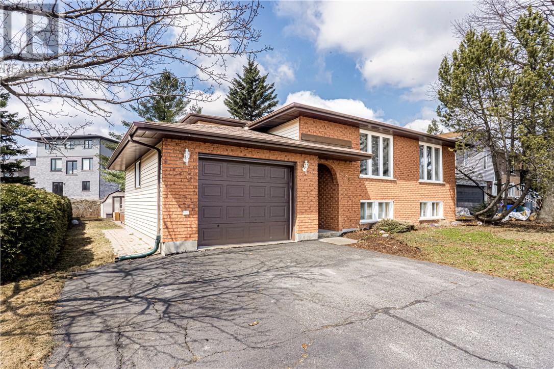 Property at 1735 Havenbrook Drive image 3