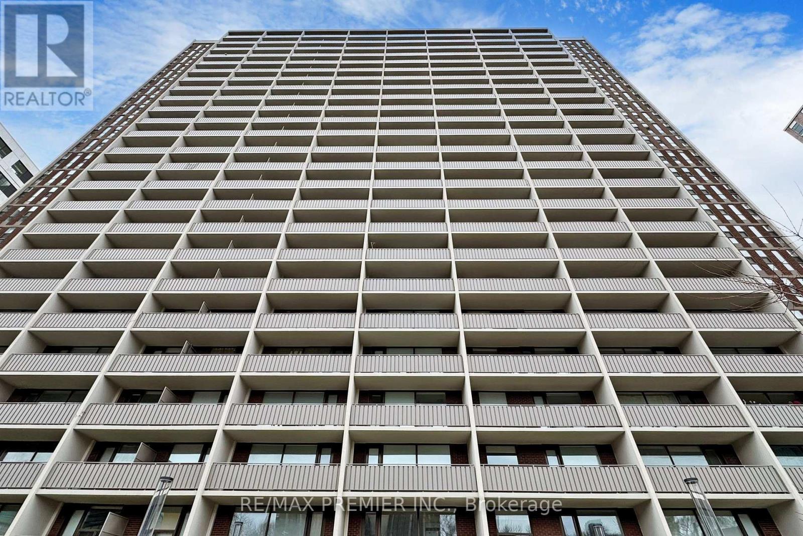 806 - 666 Spadina Avenue, Toronto, Ontario  M5S 2H8 - Photo 3 - C12071410