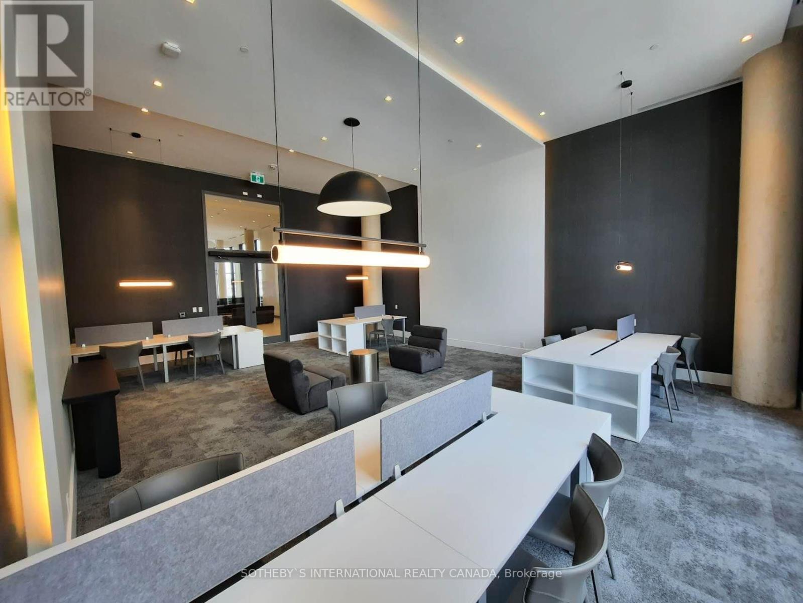 3703 - 8 Water Walk Drive, Markham, Ontario  L3R 6L4 - Photo 28 - N12102098