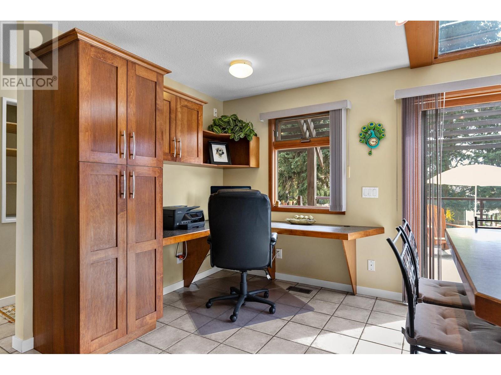 1330 Sixth Street, Lake Country, British Columbia  V4V 2H7 - Photo 29 - 10344985