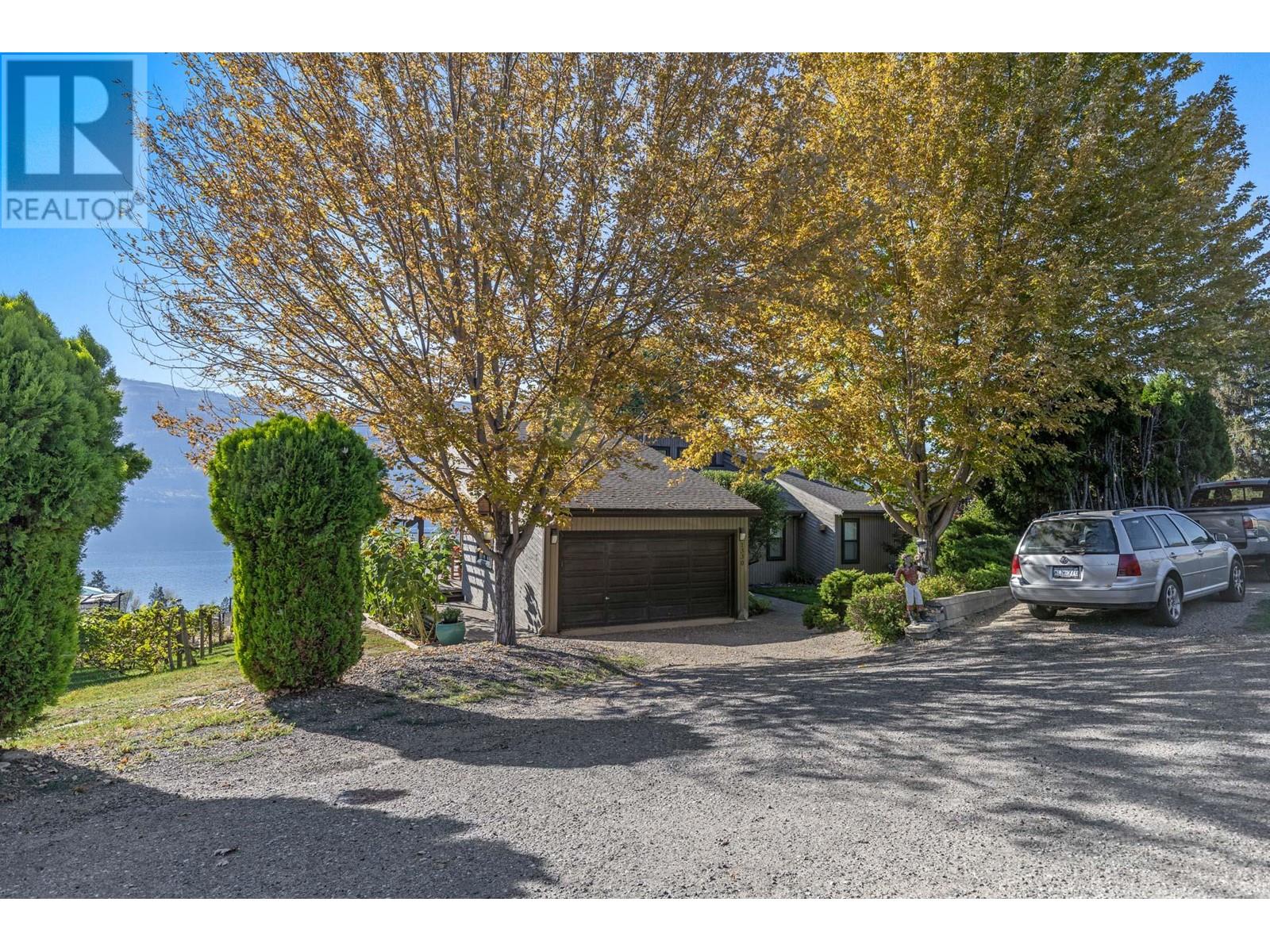 1330 Sixth Street, Lake Country, British Columbia  V4V 2H7 - Photo 3 - 10344985