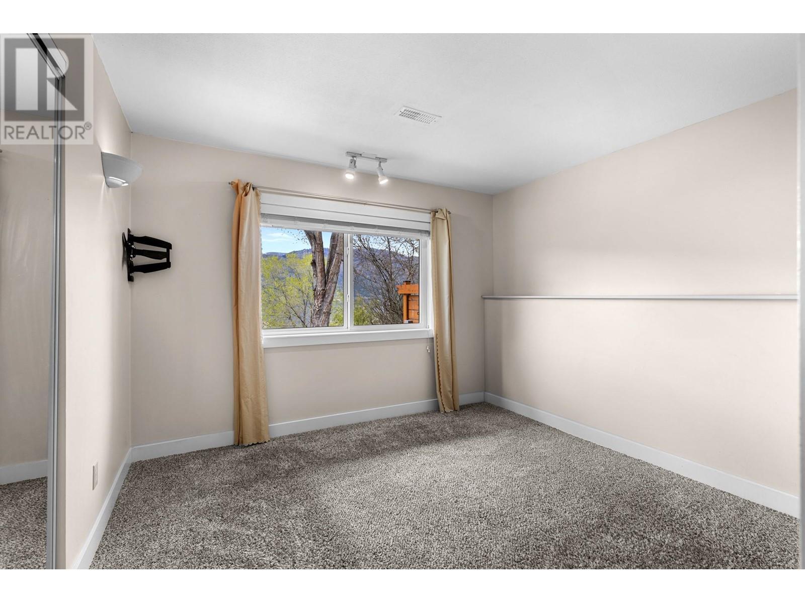 1330 Sixth Street, Lake Country, British Columbia  V4V 2H7 - Photo 35 - 10344985