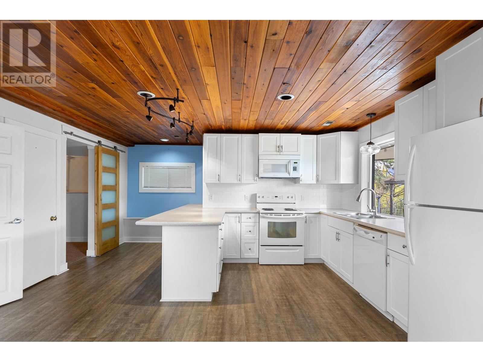 1330 Sixth Street, Lake Country, British Columbia  V4V 2H7 - Photo 39 - 10344985