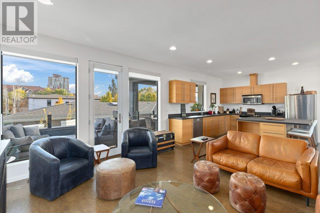 976 Manhattan Drive, Kelowna, British Columbia  V1Y 1H5 - Photo 23 - 10344688