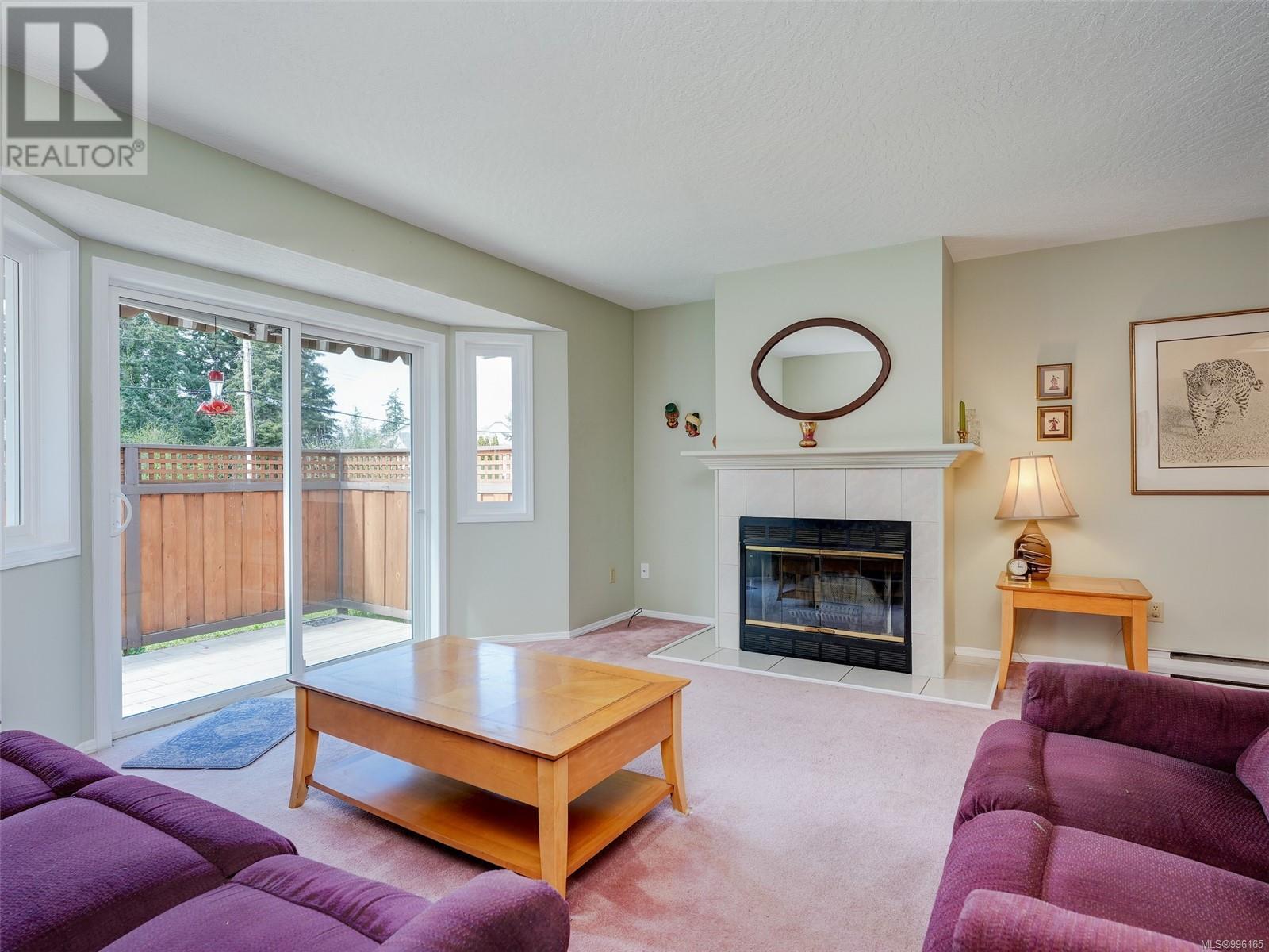 Property at 6 2775 Grainger Rd image 3