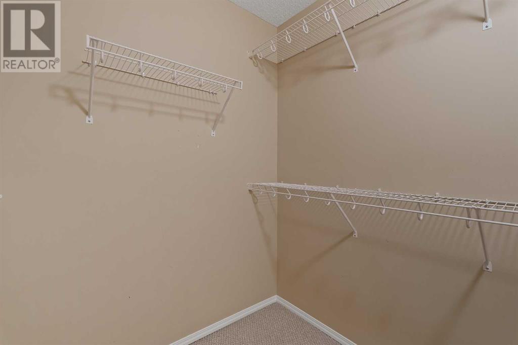 32 Bridlewood View Sw, Calgary, Alberta  T2Y 3X7 - Photo 18 - A2213733