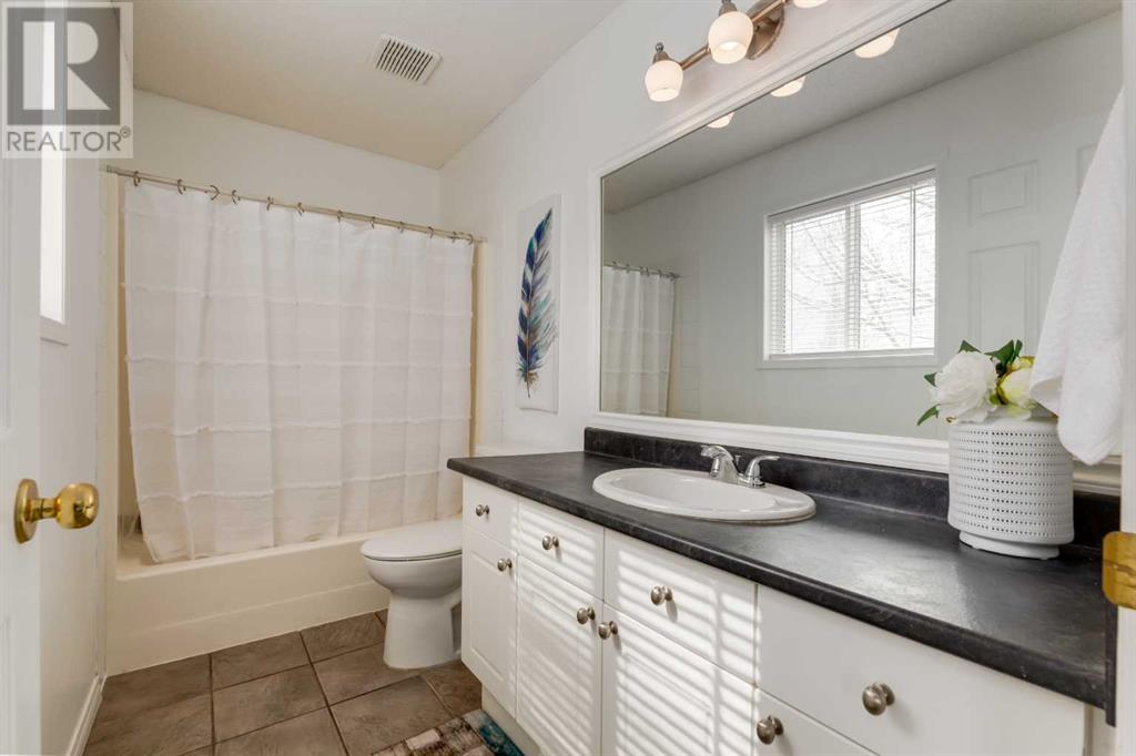 203 Mt Aberdeen Close Se, Calgary, Alberta  T2Z 3N3 - Photo 26 - A2214835