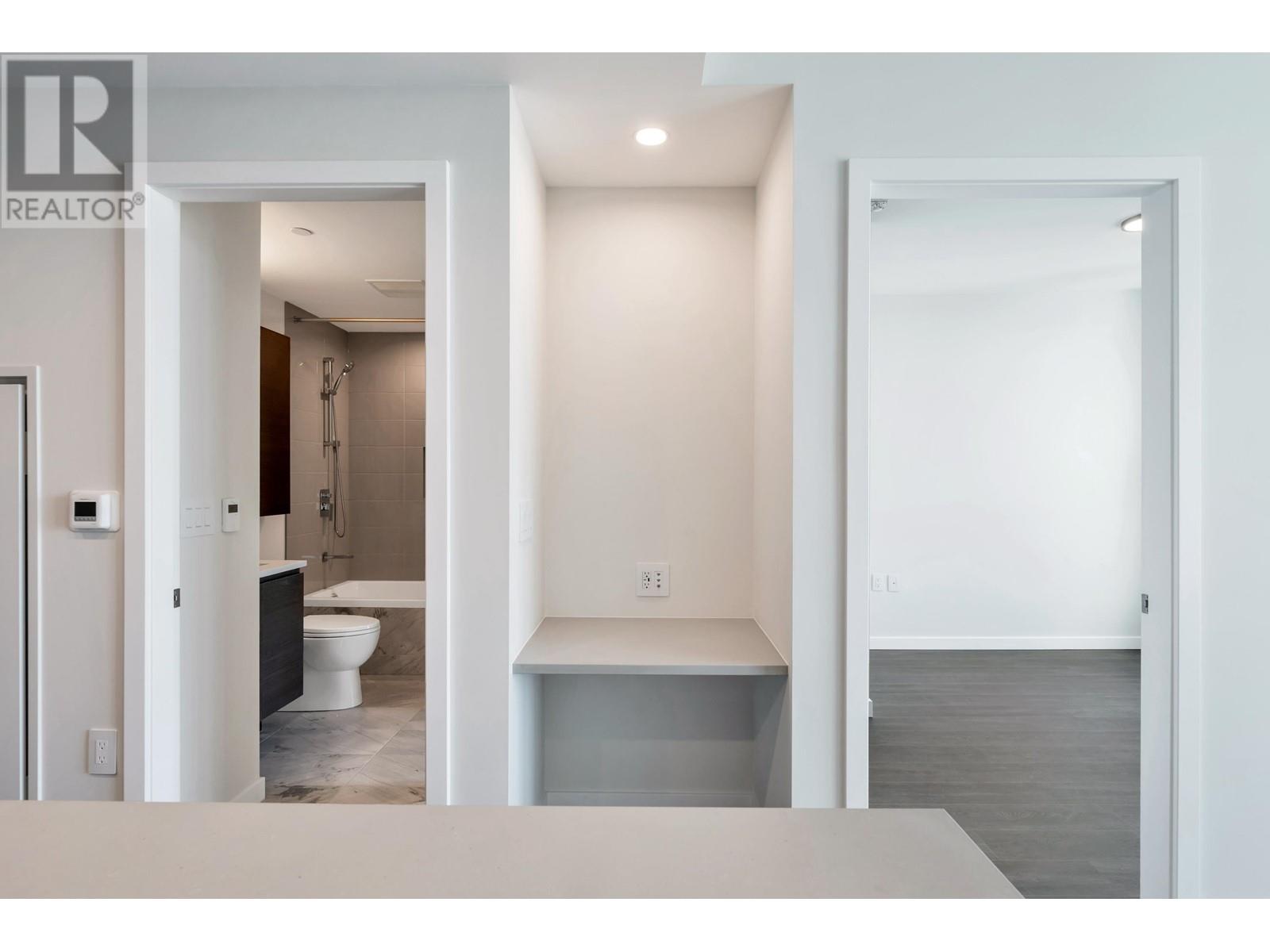 1303 2186 Gilmore Avenue, Burnaby, British Columbia  V5C 0N7 - Photo 15 - R2994482