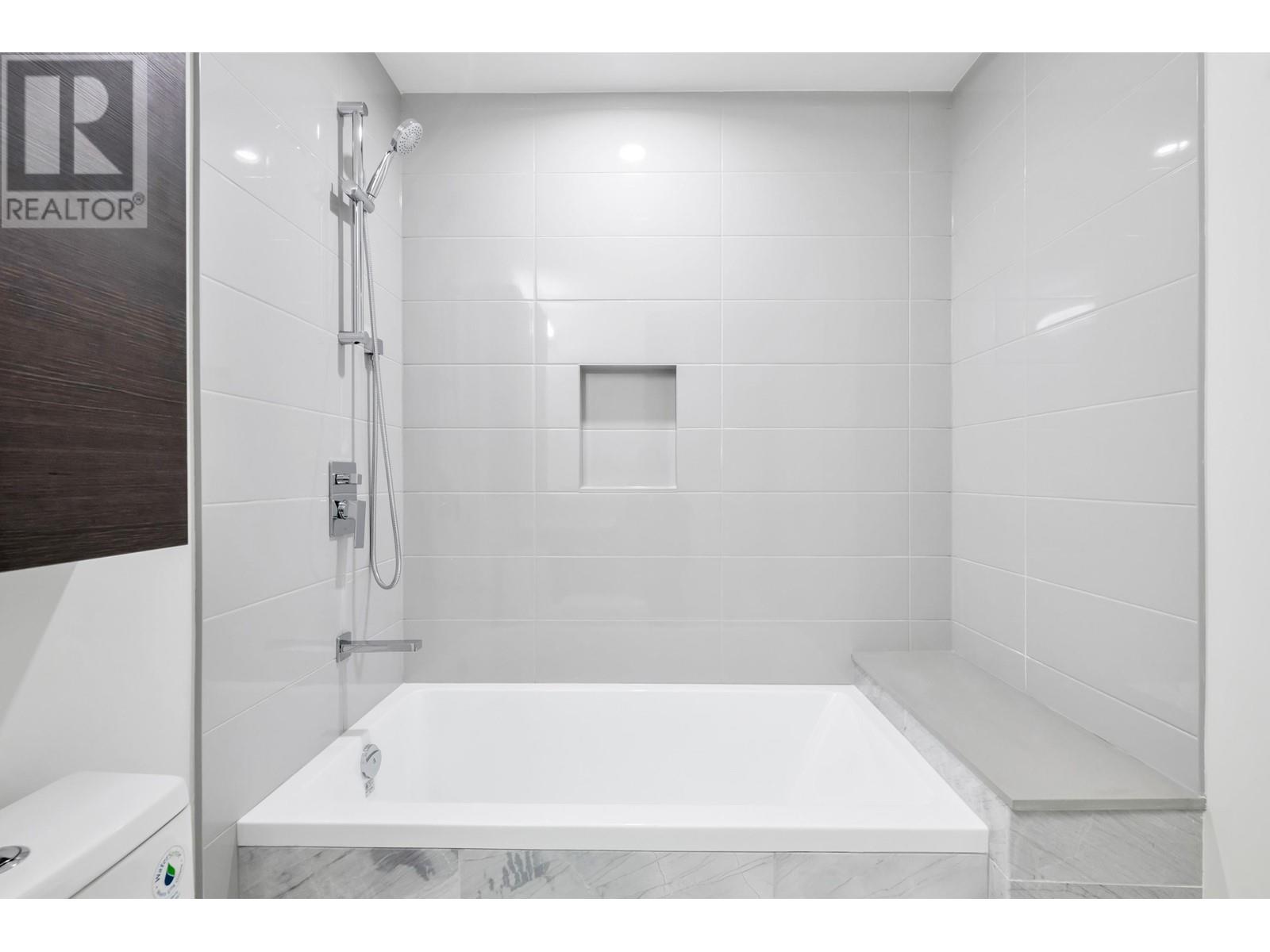 1303 2186 Gilmore Avenue, Burnaby, British Columbia  V5C 0N7 - Photo 20 - R2994482
