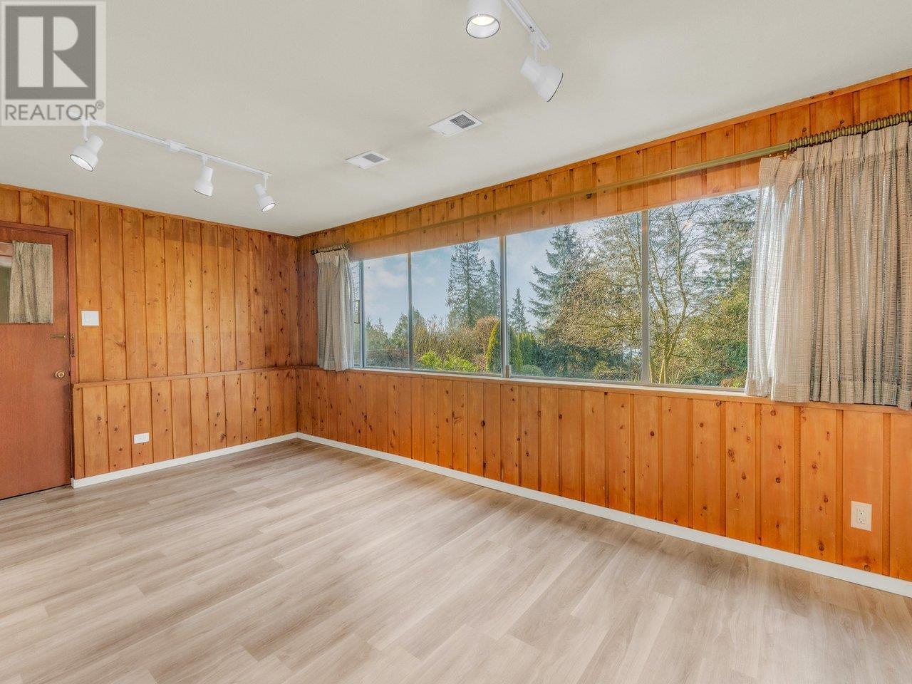 1204 Ottaburn Road, West Vancouver, British Columbia  V7S 2J8 - Photo 32 - R2994491