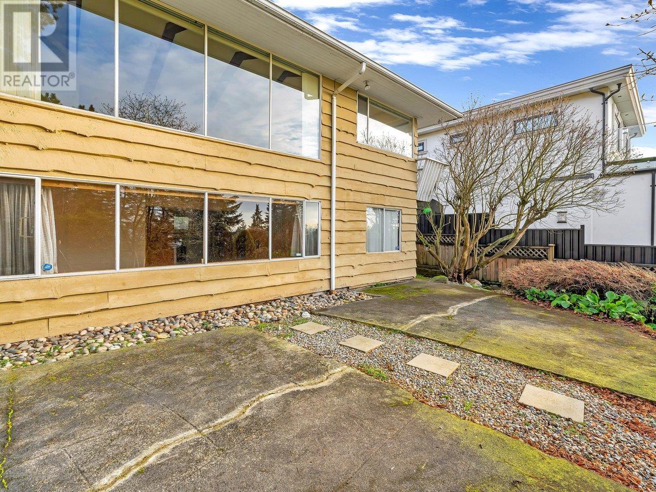 1204 Ottaburn Road, West Vancouver, British Columbia  V7S 2J8 - Photo 35 - R2994491