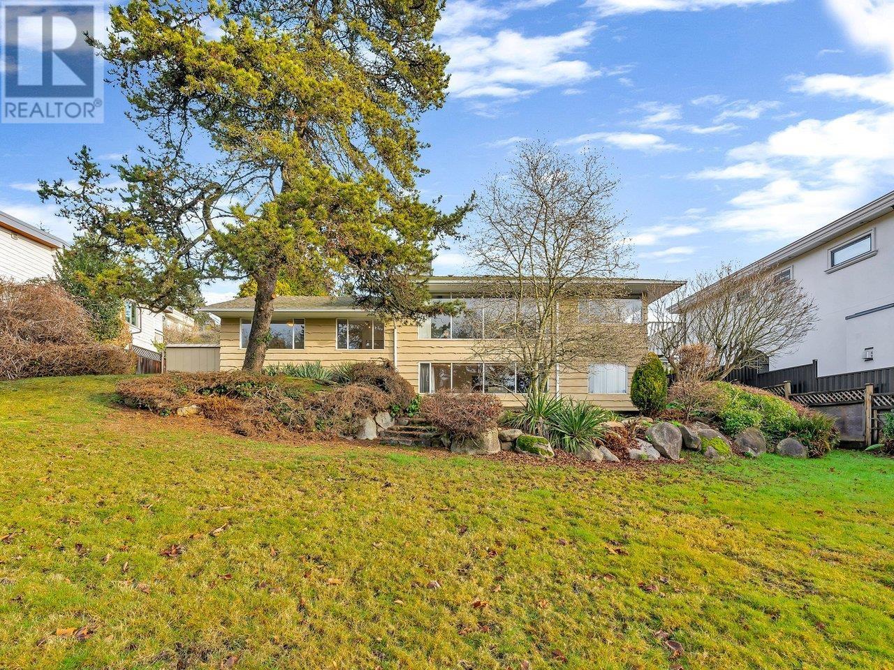1204 Ottaburn Road, West Vancouver, British Columbia  V7S 2J8 - Photo 37 - R2994491