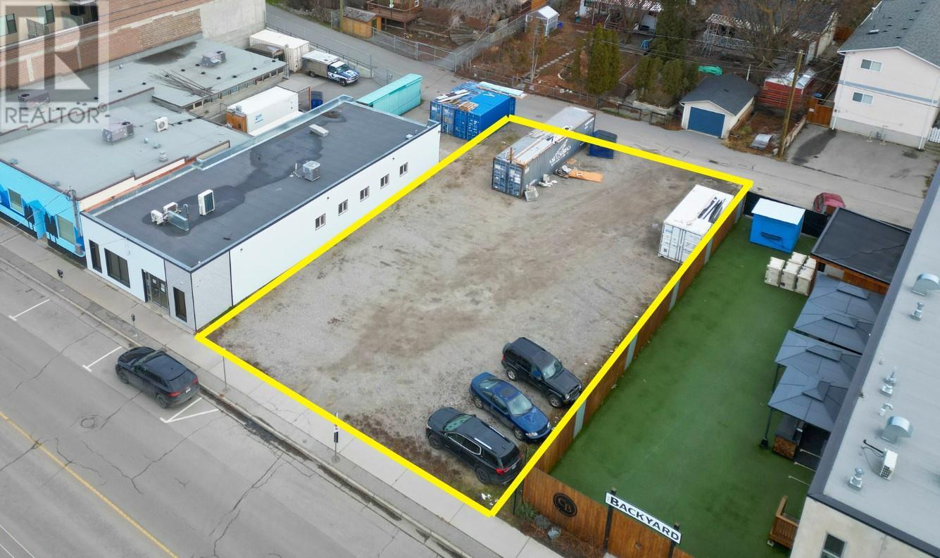 160/166 Ellis Street, Main North, Penticton  by Norm Davies Okanagan Real Estate  160/166 Ellis Street, Main North, Penticton