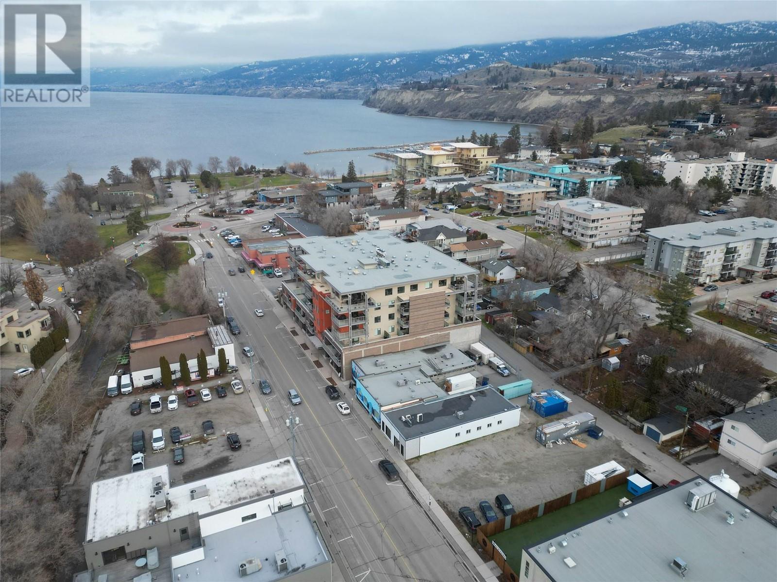 160/166 Ellis Street, Penticton, British Columbia  V2A 4L5 - Photo 2 - 10343507