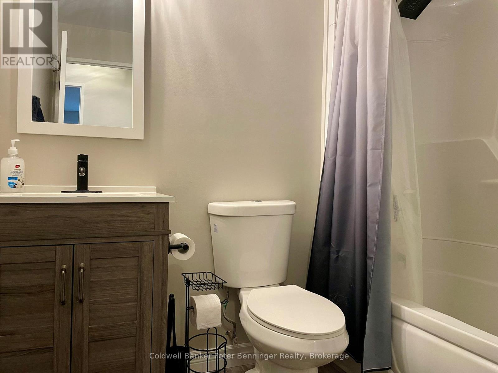 405 - 5 Valleyside Drive, Brockton, Ontario  N0G 2V0 - Photo 12 - X12105051