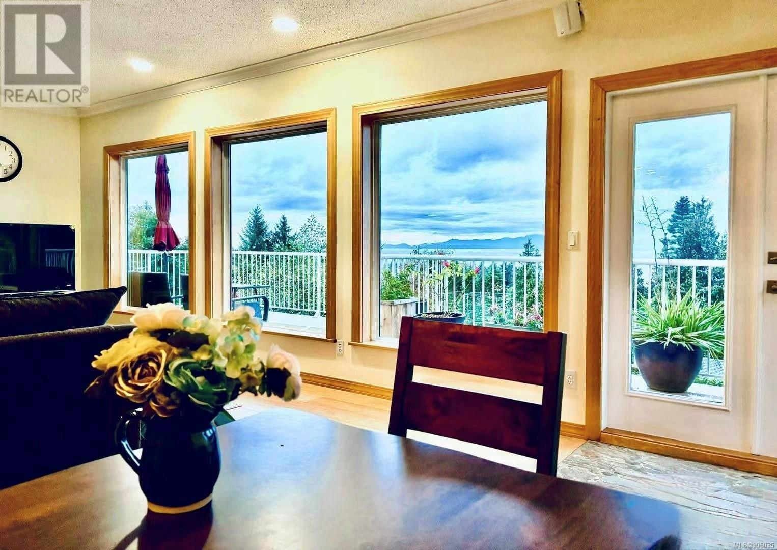 Property at 5477 Norton Rd image 4