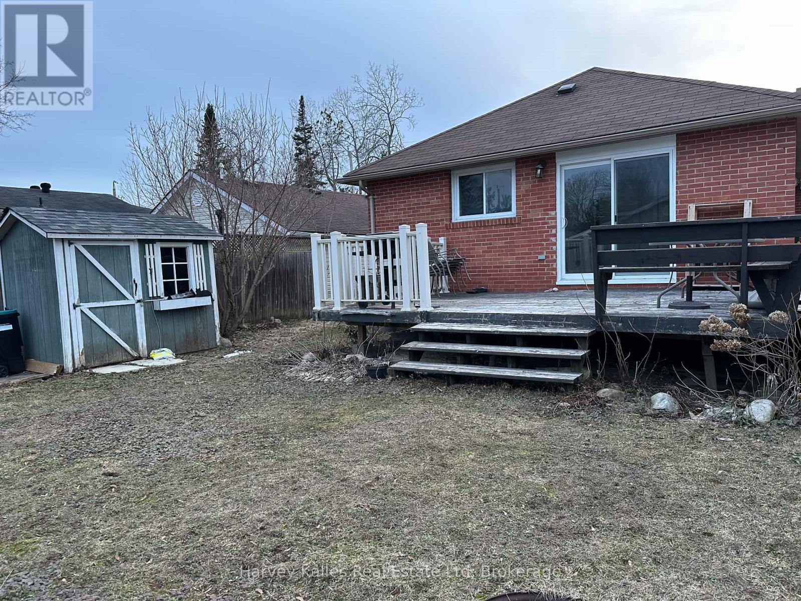 Property at 19 70TH STREET N image 3