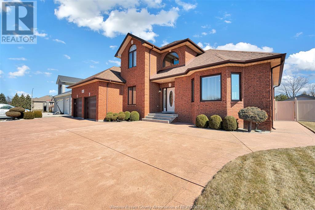 Property at 1912 CORBI LANE image 4