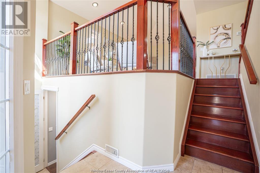 Property at 2376 ASKIN image 5