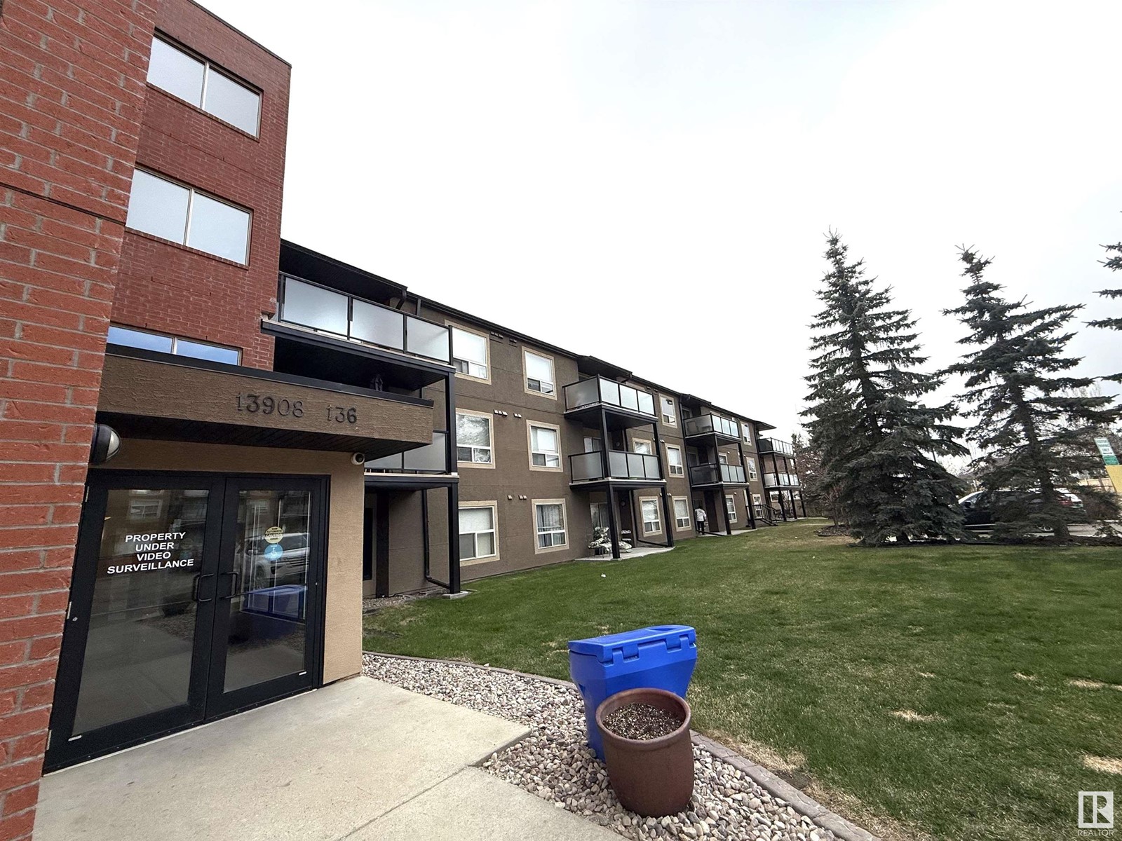 #407 13908 136 ST NW, Edmonton, Alberta