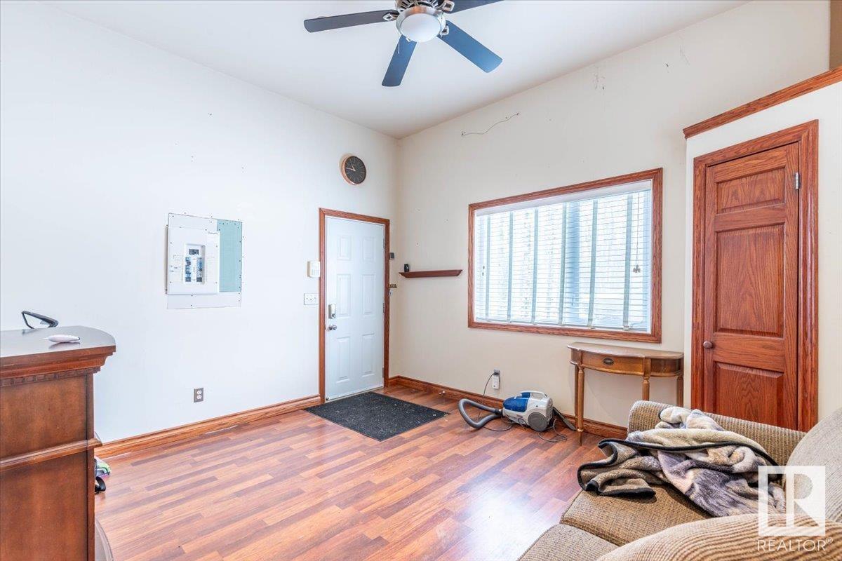 Property at #10 473068 RGE ROAD 11 image 3