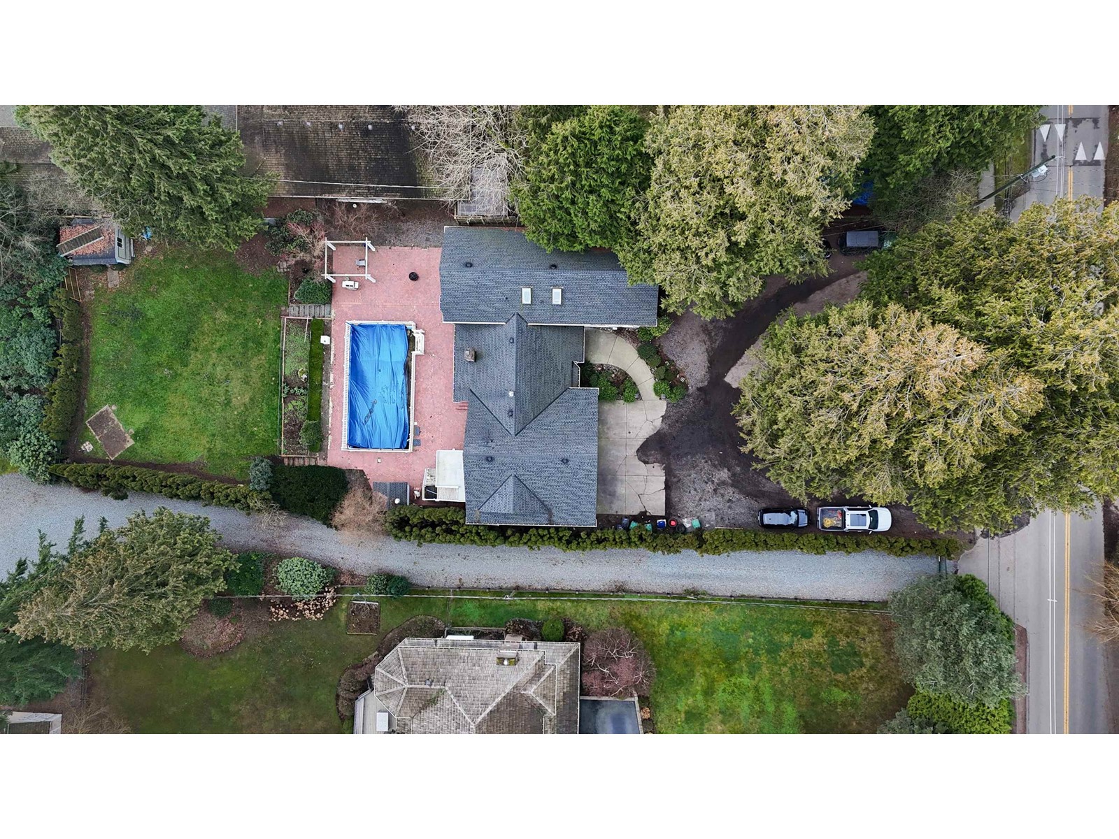 Property at 13866 56 AVENUE image 1