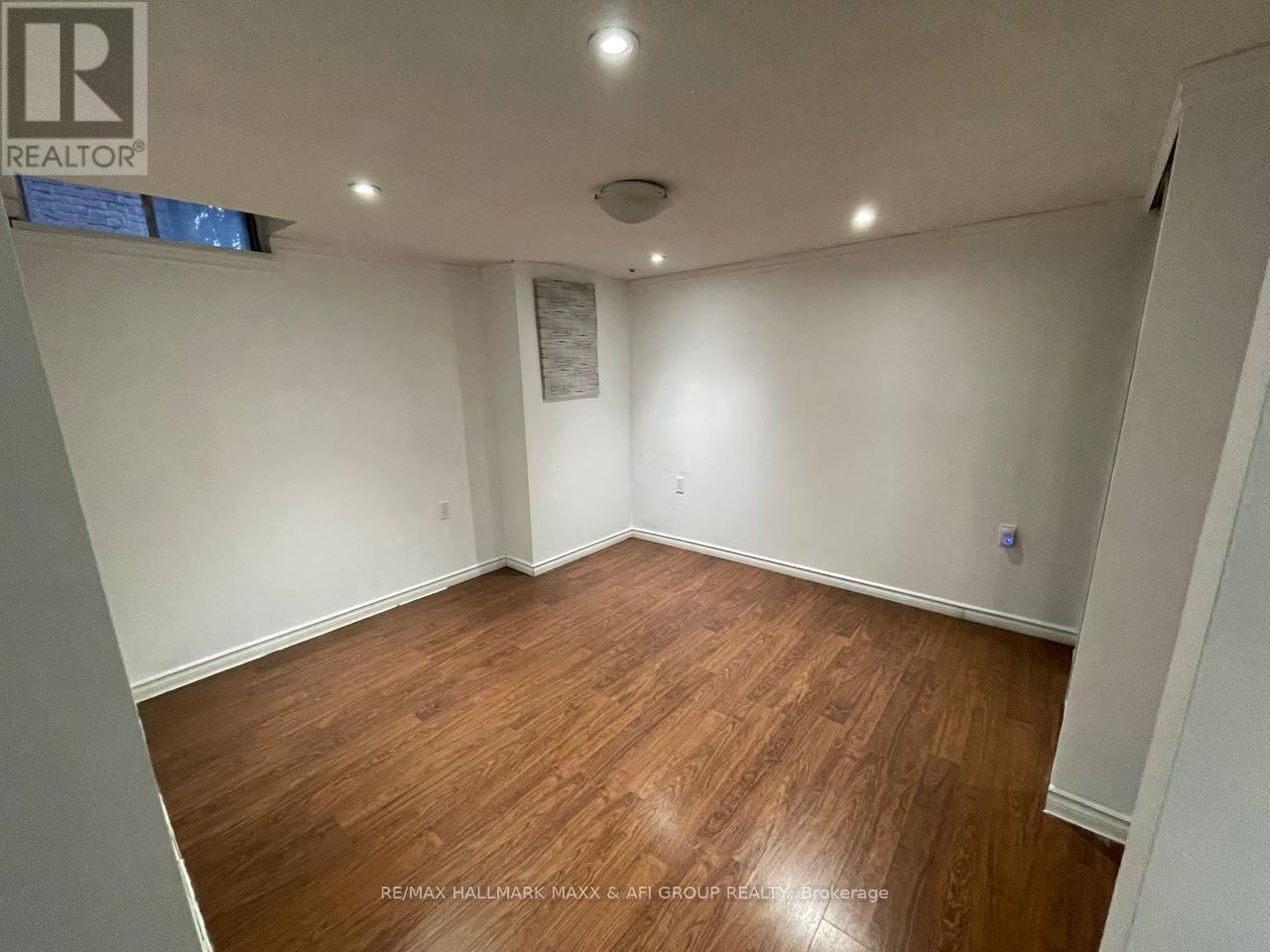 Basement - 715 Mountview Place, Newmarket, Ontario  L3Y 3P8 - Photo 11 - N12105065