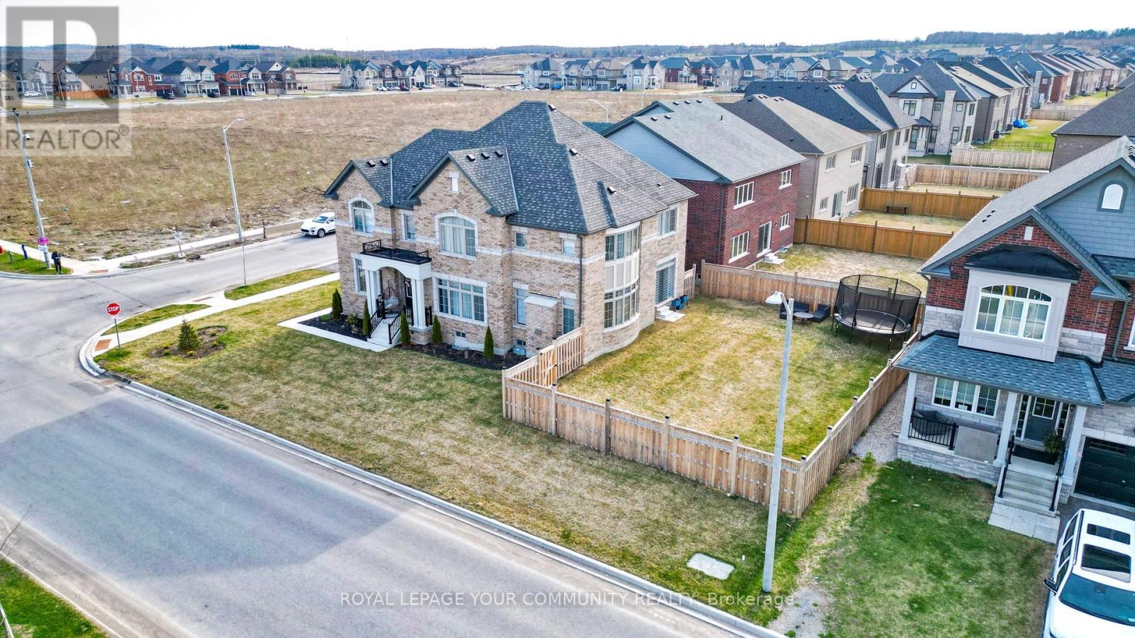 Property at 1072 WICKHAM ROAD image 2