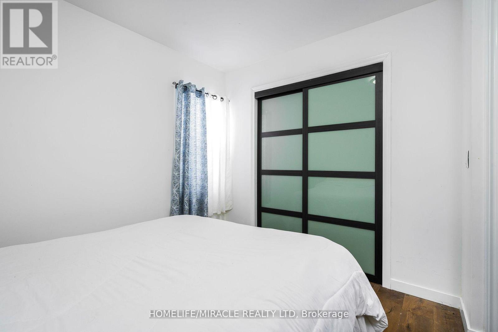 101 River Road E, Wasaga Beach, Ontario  L9Z 2L1 - Photo 19 - S12052316