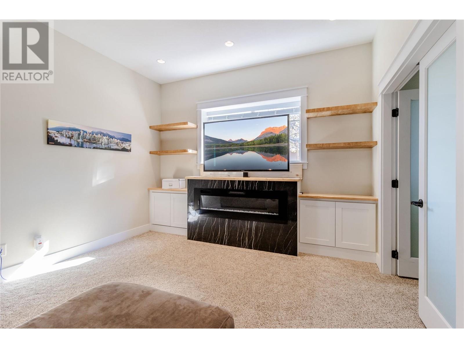 Property at 11885 Middleton Road image 5