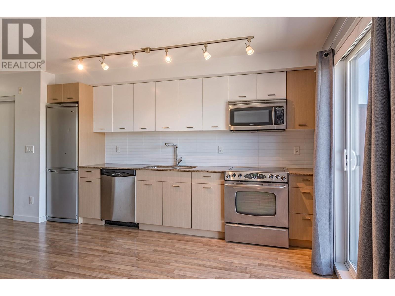 1550 Dickson Avenue Unit# 417, Kelowna, British Columbia  V1Y 9Y8 - Photo 7 - 10345014