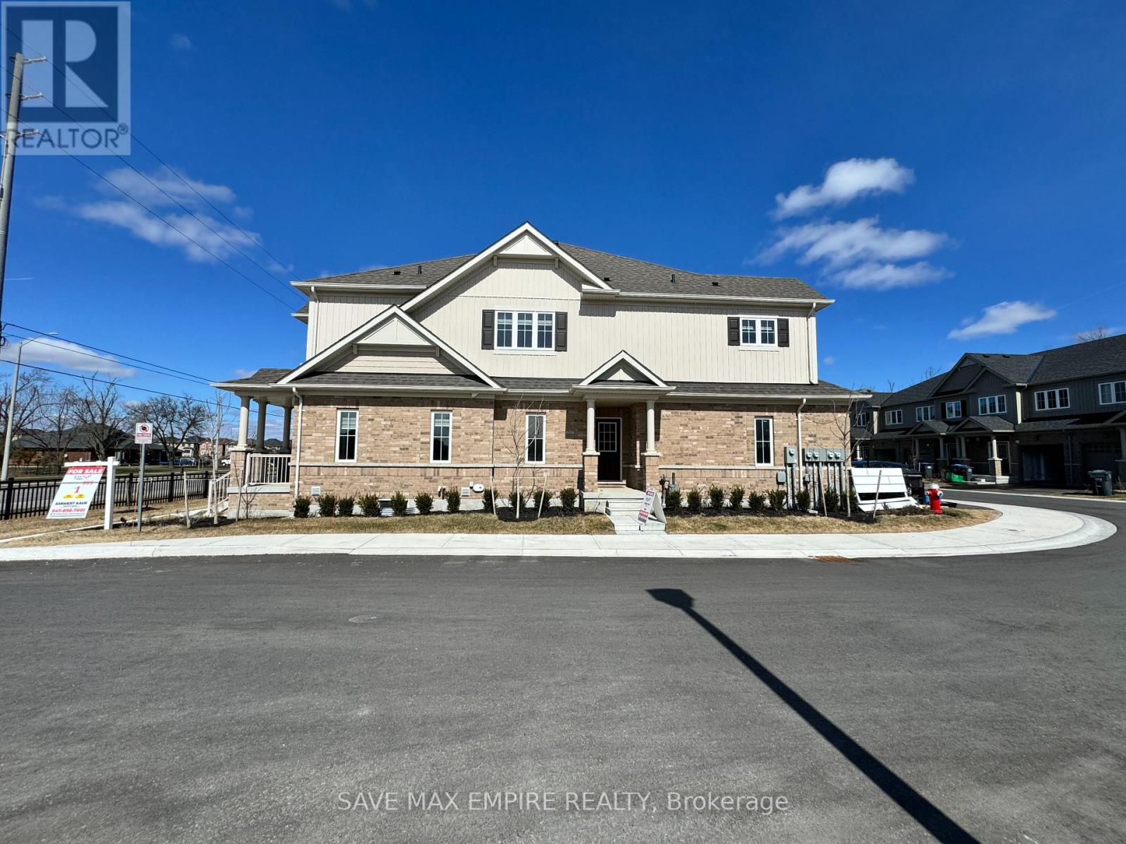 1 BRIXHAM LANE, Brampton, Ontario