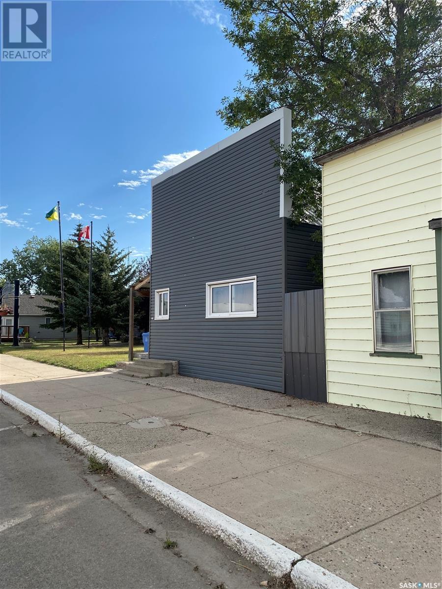 214 Main Street, Midale, Saskatchewan  S0C 1S0 - Photo 29 - SK003740