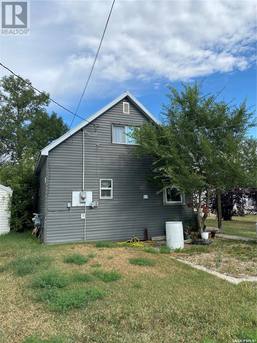 214 Main Street, Midale, Saskatchewan  S0C 1S0 - Photo 31 - SK003740