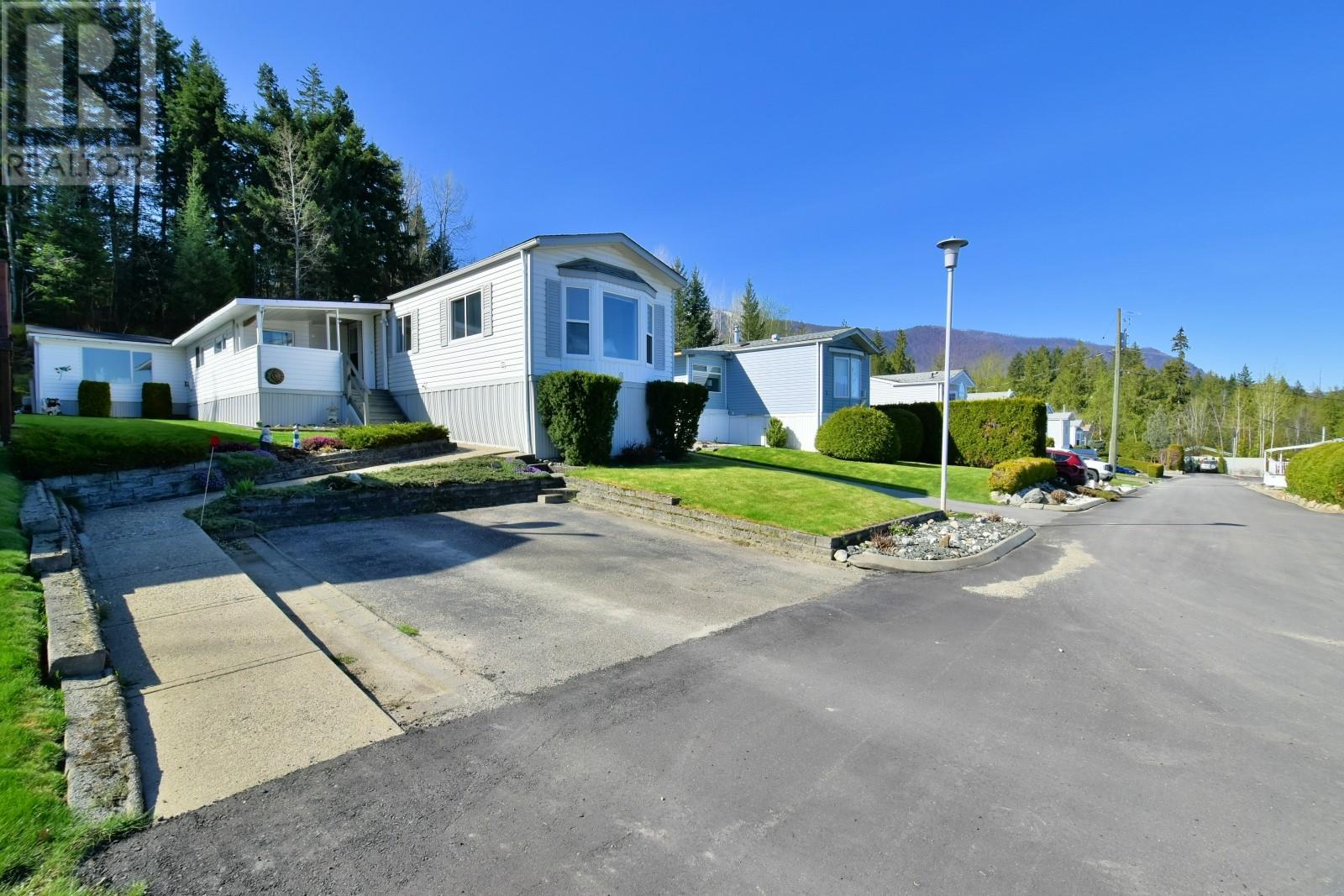 1420 Trans Canada Highway Unit# 8, Sorrento, British Columbia  V0E 2W1 - Photo 38 - 10344992