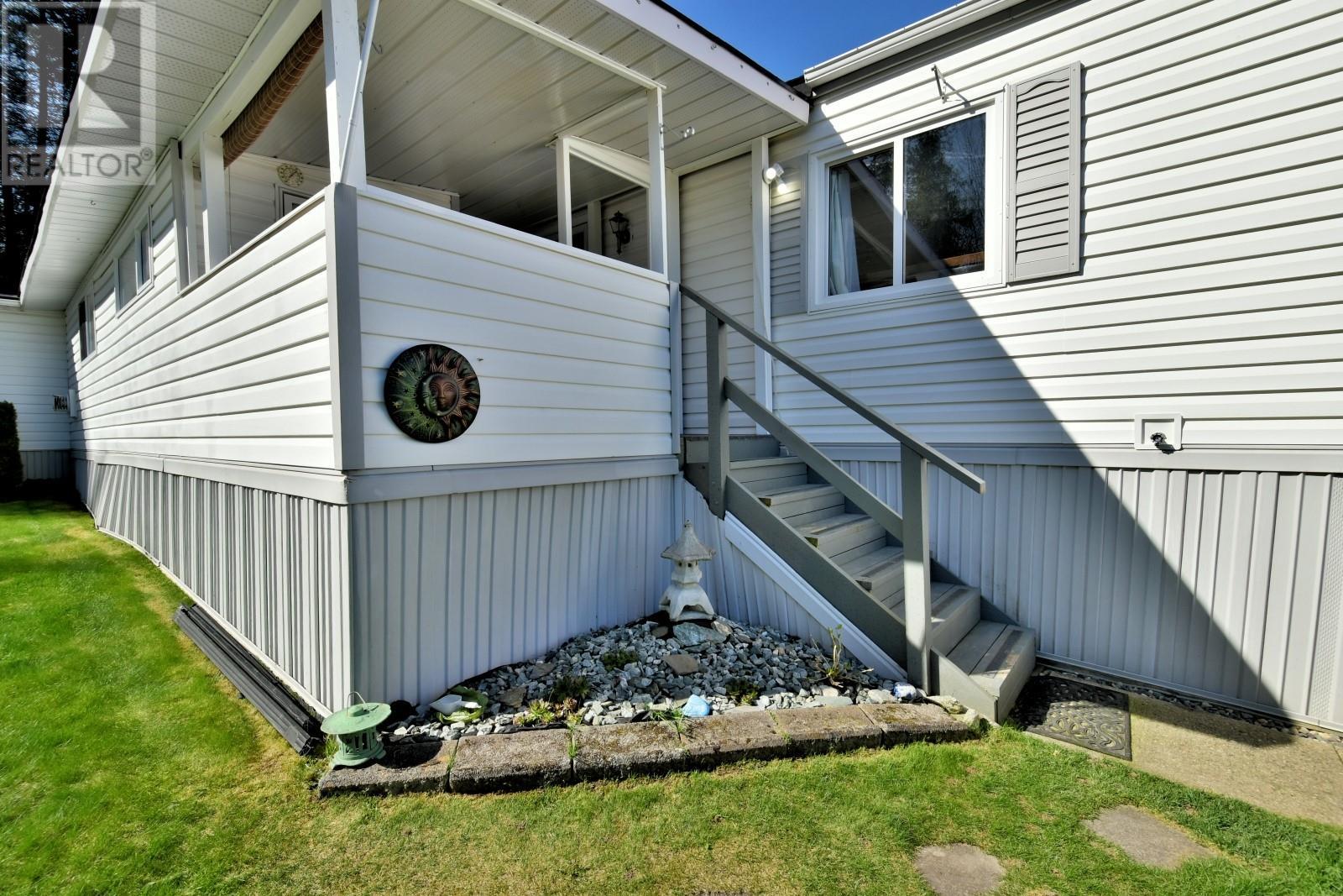 1420 Trans Canada Highway Unit# 8, Sorrento, British Columbia  V0E 2W1 - Photo 45 - 10344992