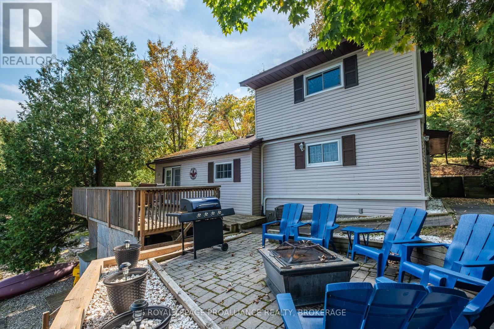 1057 Quinte Conservation Lane, Frontenac (Frontenac South), Ontario  K0H 2W0 - Photo 11 - X12105222