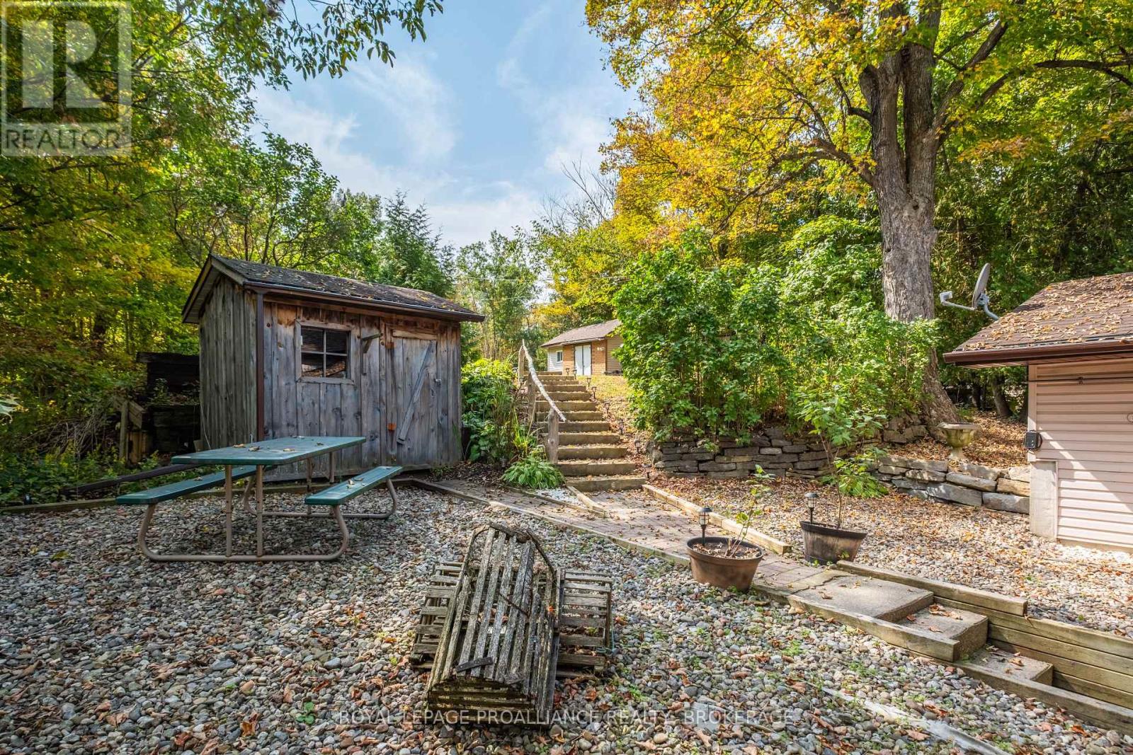 1057 Quinte Conservation Lane, Frontenac (Frontenac South), Ontario  K0H 2W0 - Photo 5 - X12105222