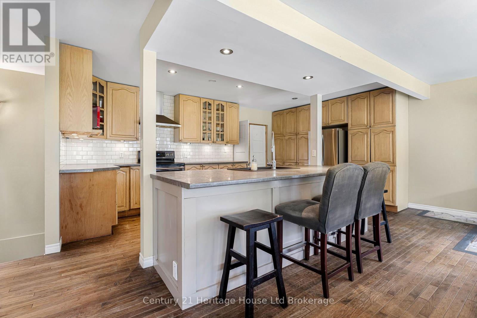 47 59 Highway, Norfolk (Delhi), Ontario  N4B 2W5 - Photo 19 - X12105096