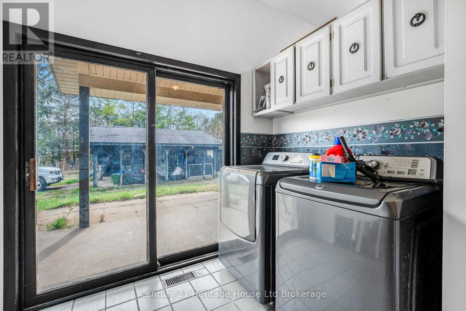47 59 Highway, Norfolk (Delhi), Ontario  N4B 2W5 - Photo 20 - X12105096