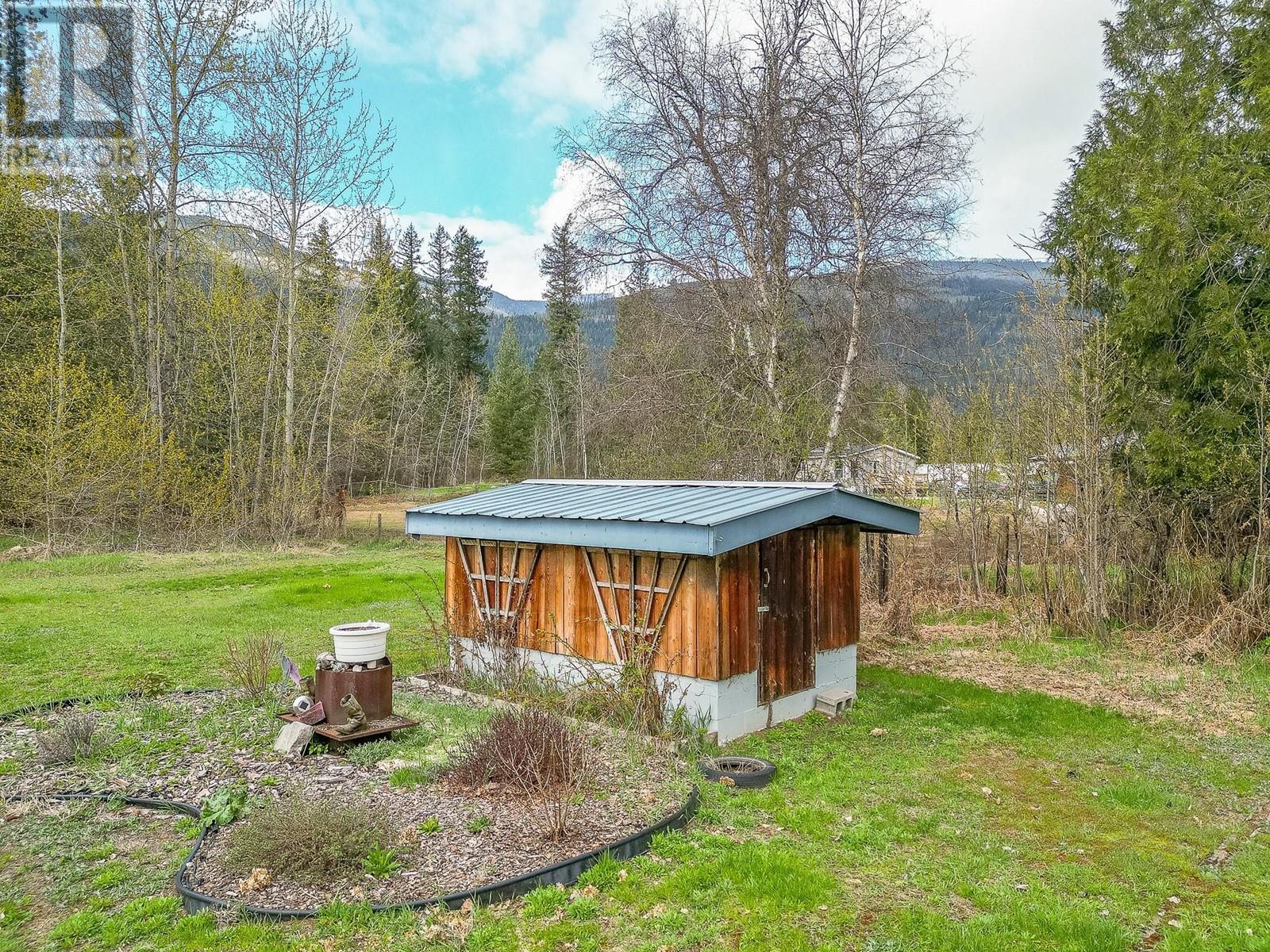 3953 Malakwa Road, Malakwa, British Columbia  V0E 2J0 - Photo 56 - 10338176