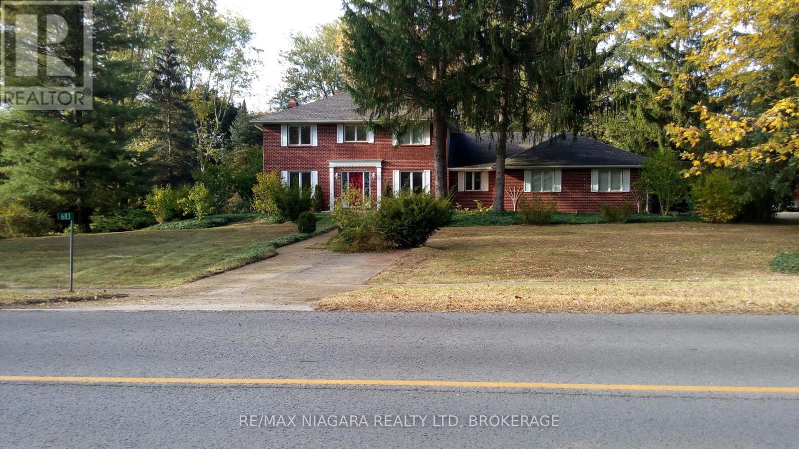 Property at 683 CANBORO ROAD image 1