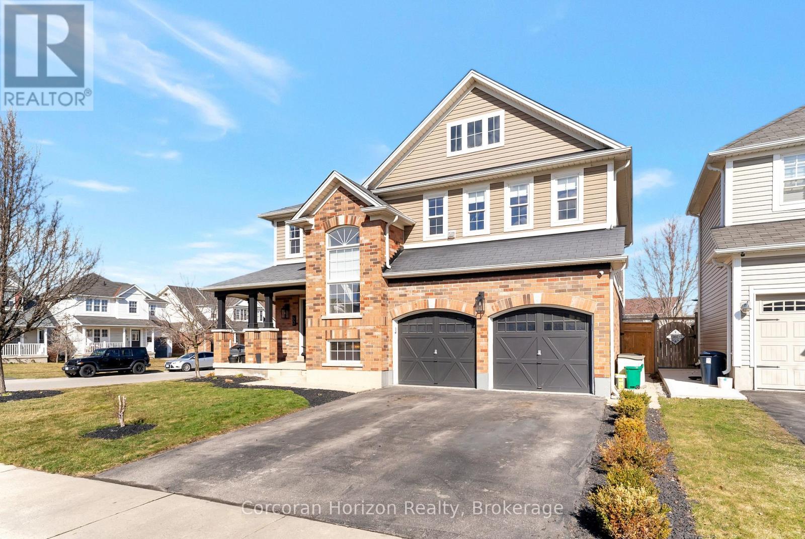Property at 60 HOLLINRAKE AVENUE image 4
