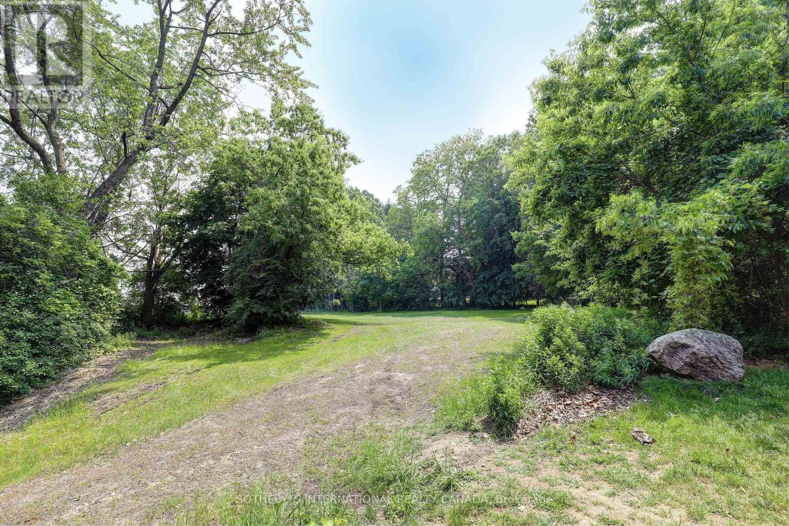 19 Southvale Drive, Toronto, Ontario  M4G 1G1 - Photo 31 - C11999729